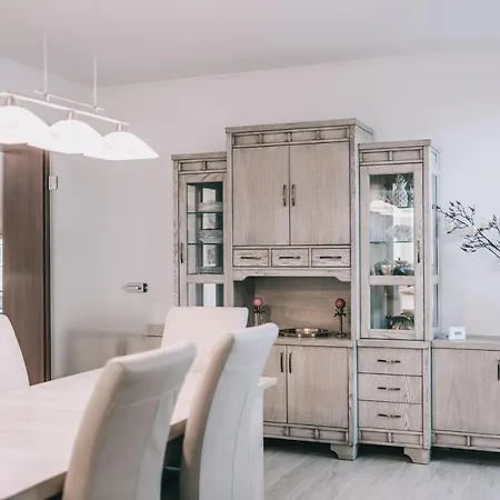 Apartament Tilia *