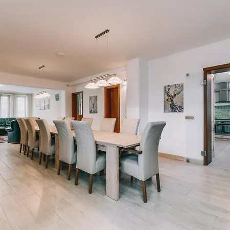 Tilia Apartament *